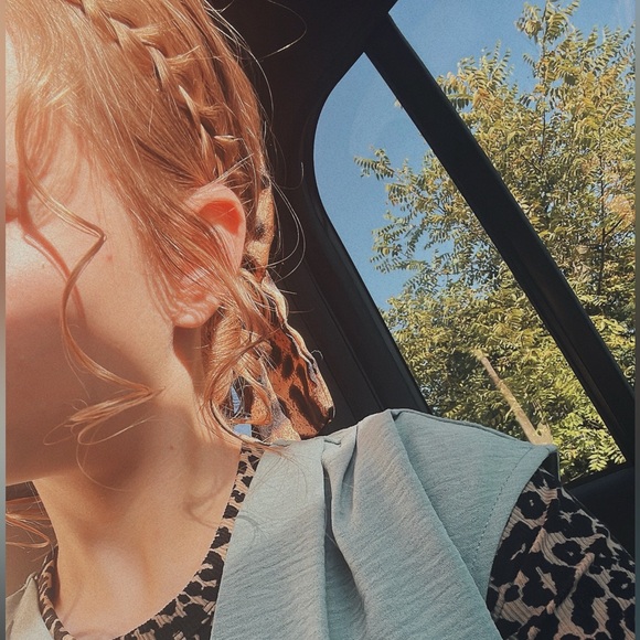 Meet your Posher, Abigail - Picture 3 of 12